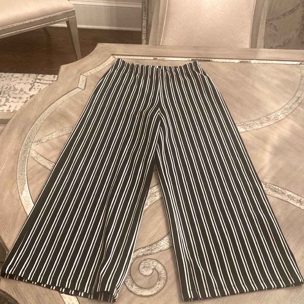 Wild Fable Wide Leg Navy and White Trousers size XS
